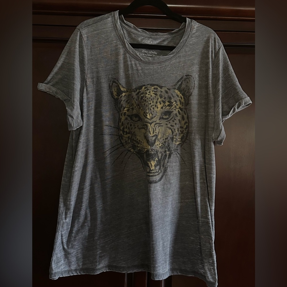 Torrid Charcoal short sleeve distressed graphic t-shirt with jaguar print.